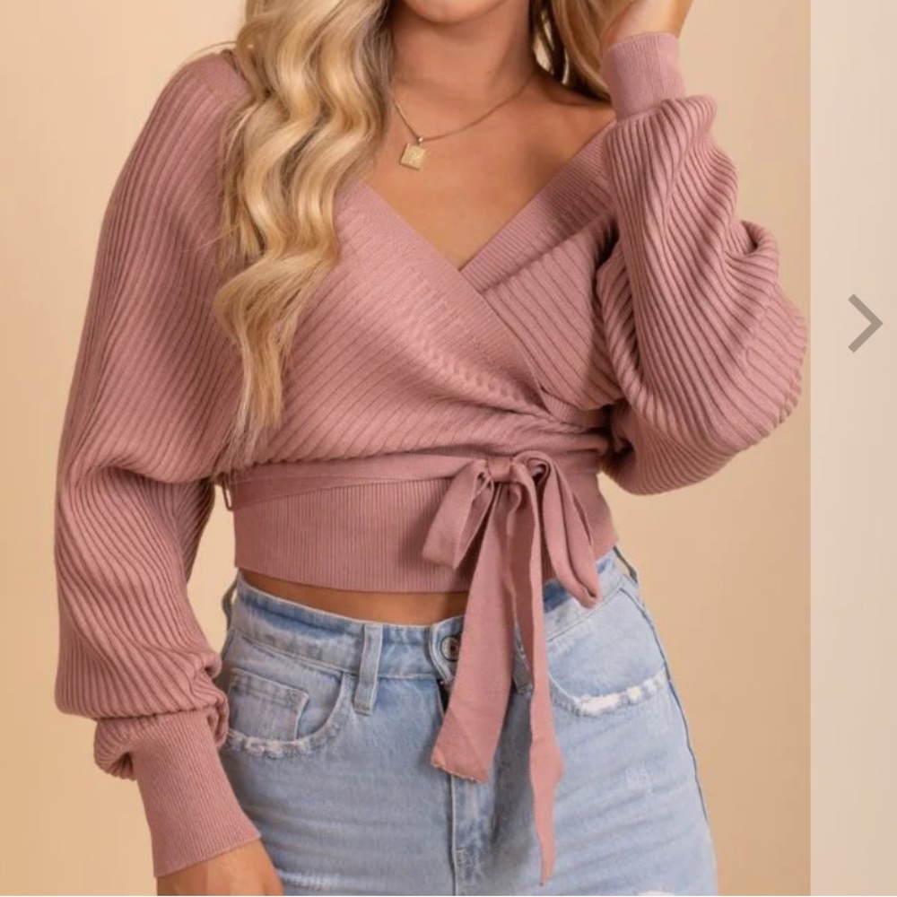 NWT Bella Ella Boutique Pink Long Sleeve Wrap Sweater